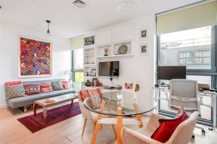 1 Bedroom Flat For Sale In City Road, London, EC1V
