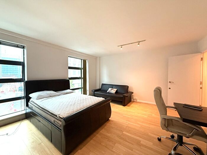 3 Bedroom Flat To Rent In , Pickford Street, Ancoats, Manchester, M4