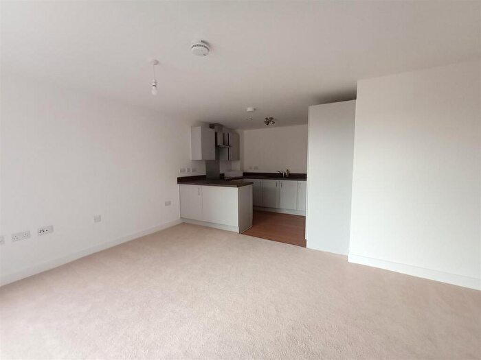1 Bedroom Flat To Rent In Waveney Place, Harleston, IP20