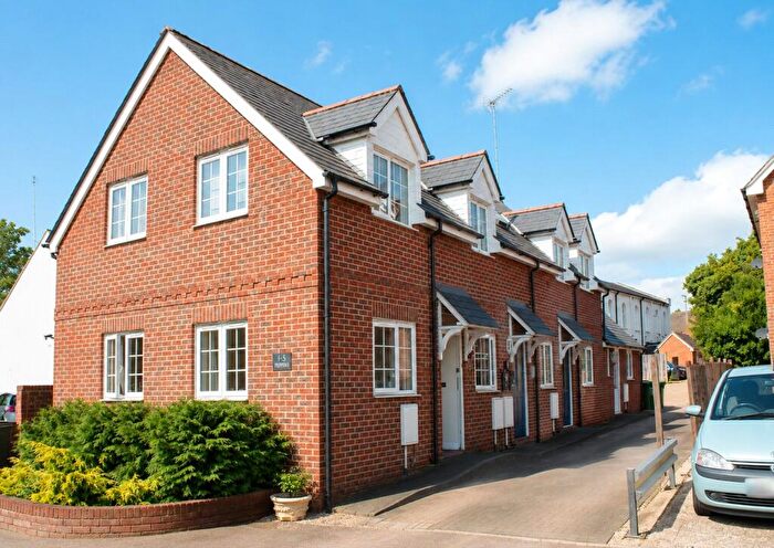 2 Bedroom Apartment To Rent In Orchard Lane, Alton, Hampshire, GU34
