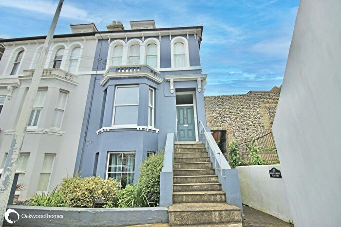 1 Bedroom Flat To Rent In Inverness Terrace, Broadstairs, CT10