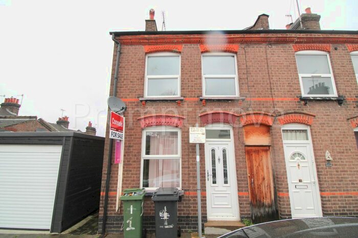 3 Bedroom Property To Rent In Baker Street, Luton, LU1