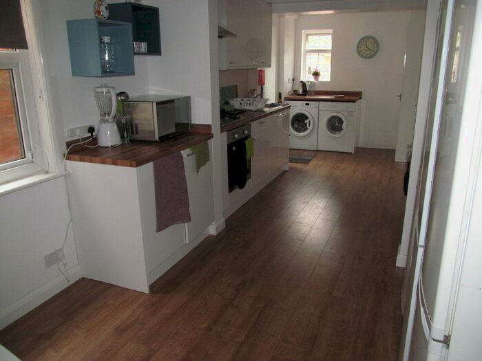 1 Bedroom Terraced House To Rent In London Road, Reading, RG1