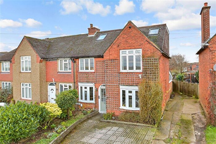 4 Bedroom Semi-Detached House For Sale In Canons Lane, Tadworth, Surrey, KT20
