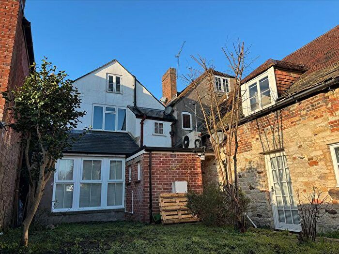 Flat For Sale In North Street, Wareham Town Centre, BH20