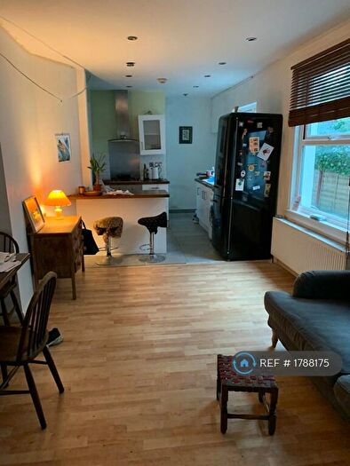 2 Bedroom Maisonette To Rent In Sangley Road, London, SE6