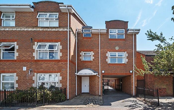 2 Bedroom Property For Sale In Kingston Road, Wimbledon, London, SW19
