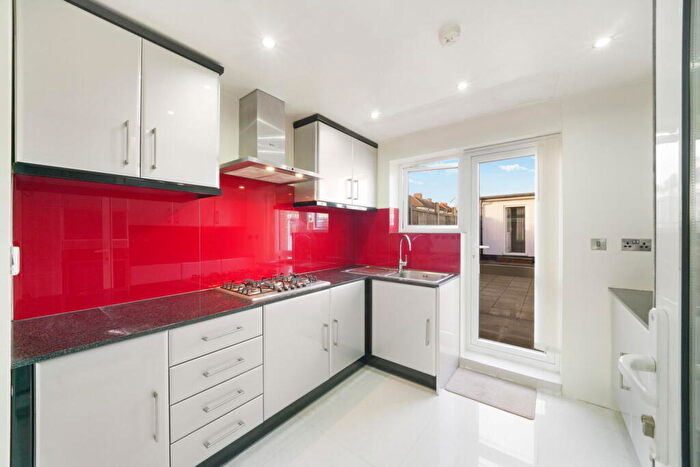 4 Bedroom Terraced House For Sale In Landseer Close, Edgware, HA8