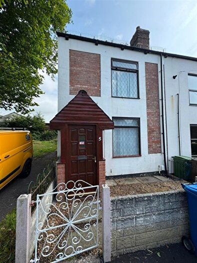 3 Bedroom Semi-Detached House To Rent In Northwell Street, Leigh, WN7