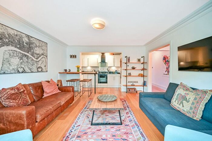 2 Bedroom Maisonette To Rent In Strafford Road, Twickenham, TW1