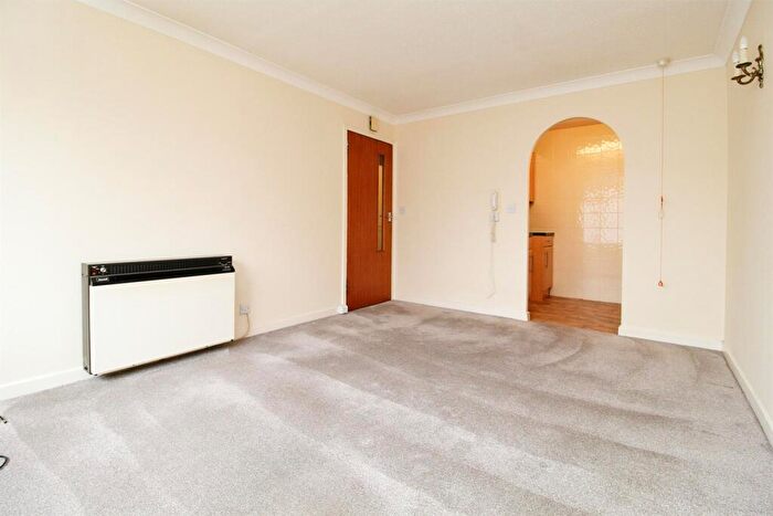 1 Bedroom Retirement Property To Rent In Homeport House, - Hoghton Street, Southport, PR9