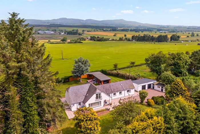 4 Bedroom Detached House For Sale In Coimbra, Old Dronley Road, Backmuir Of Liff, Dundee, DD2