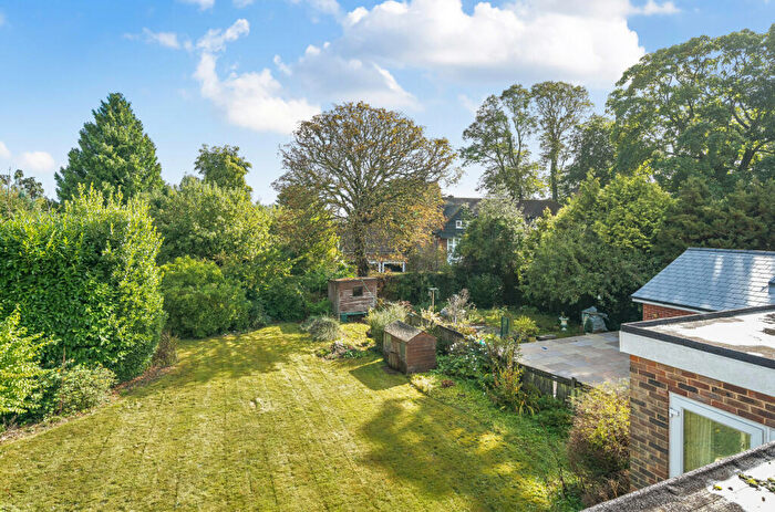 4 Bedroom Detached House For Sale In Glen Eyre Road, Bassett, Southampton, Hampshire, SO16