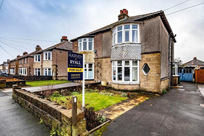 2 Bedroom Semi-Detached House For Sale In New Hey Road, Huddersfield, HD3