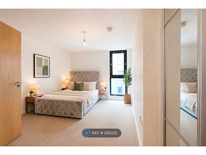 2 Bedroom Flat To Rent In Geoffrey Watling Way, Norwich, NR1