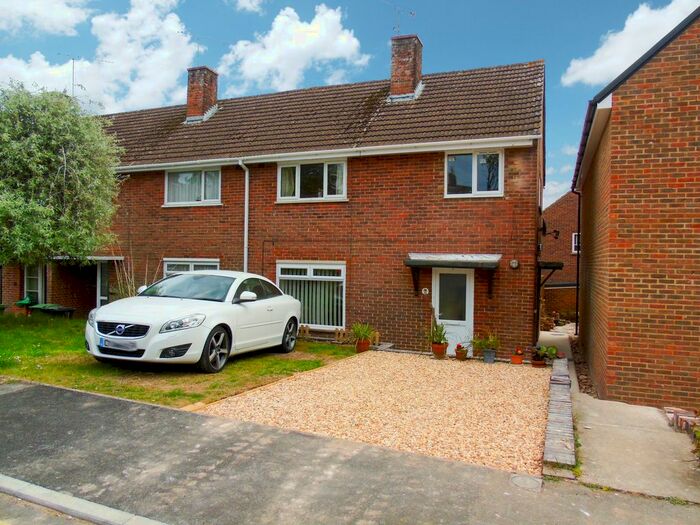 3 Bedroom End Of Terrace House To Rent In Fleming Road, Winchester, SO22