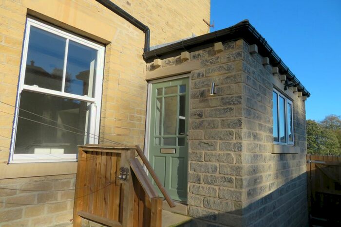 2 Bedroom Terraced House To Rent In Tofts Grove Place, Brighouse, HD6