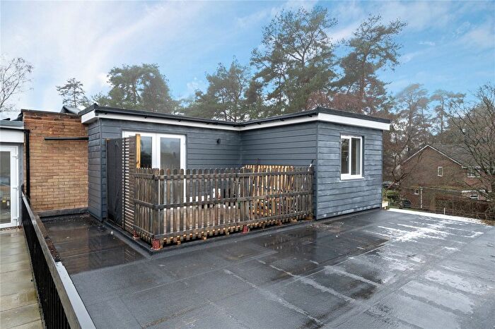 2 Bedroom Flat To Rent In Heather Ridge Arcade, Camberley, Surrey, GU15