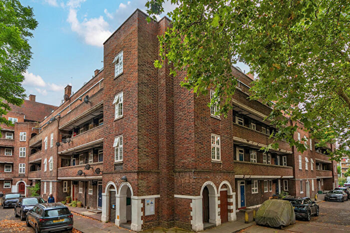 1 Bedroom Apartment For Sale In Lambeth Walk, London, SE11
