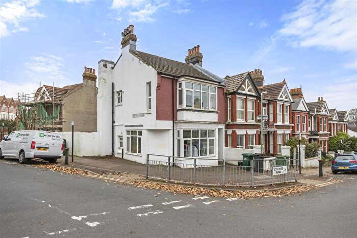 5 Bedroom End Of Terrace House To Rent In St. Lukes Road, Brighton, BN2