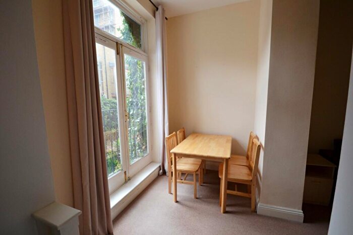 1 Bedroom Flat To Rent In Cosway Street, NW1