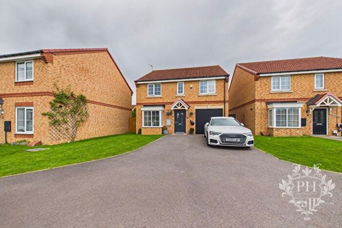 4 Bedroom Detached House For Sale In Maplewood Drive, Middlesbrough, TS6