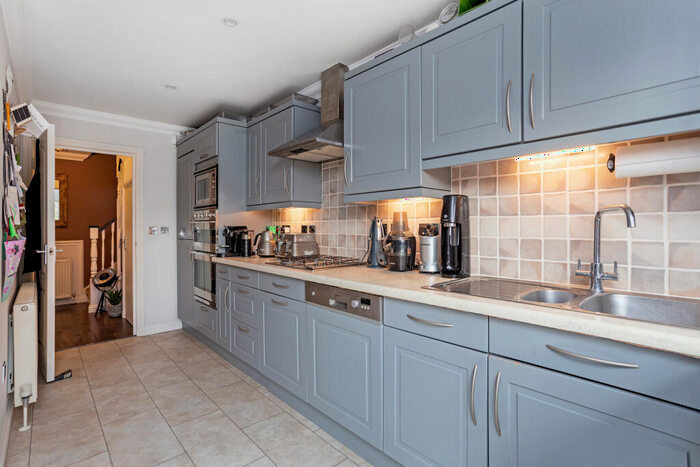 3 Bedroom House To Rent In Rydens Road, Walton, KT12