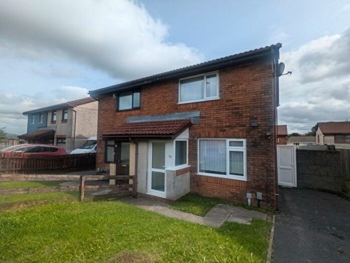 2 Bedroom Semi-Detached House To Rent In Lon Enfys, Llansamlet, SA7