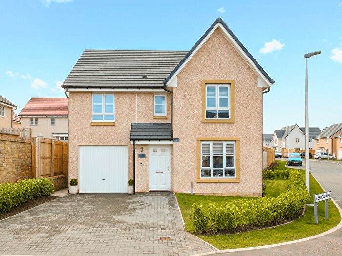4 Bedroom Detached House For Sale In Eskfield View, Wallyford, Musselburgh, EH21