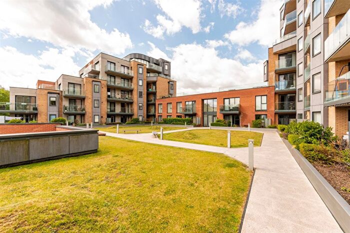 1 Bedroom Flat For Sale In Berkeley Avenue, Reading, RG1