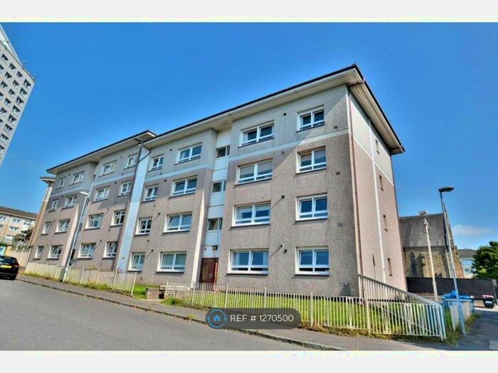 3 Bedroom Flat To Rent In Milton Street, Airdrie ML6