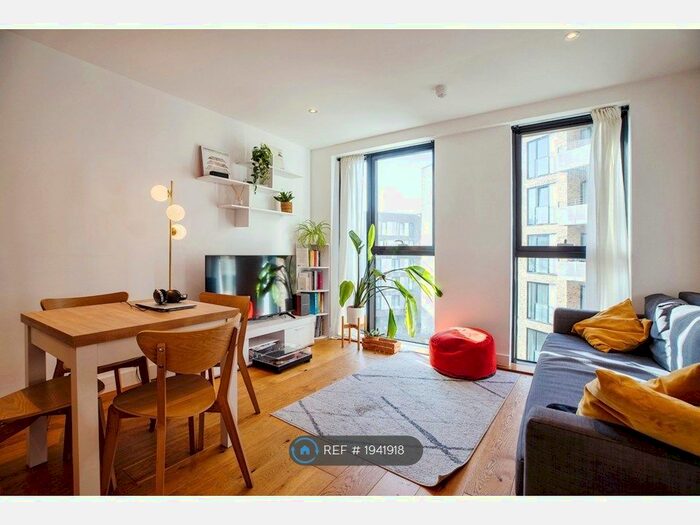 1 Bedroom Flat To Rent In City Mill Apartments, London, E8