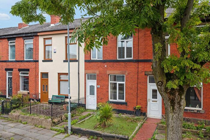 3 Bedroom Terraced House For Sale In Delamere Street, Bury, | -Bed Mid-Terraced Home In Bury, BL9