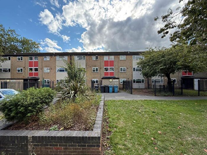 1 Bedroom Apartment For Sale In Quarn Way, Derby, Derbyshire, DE1