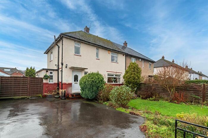 3 Bedroom Semi Detached House For Sale In Midgley Road, Burley In Wharfedale, Ilkley, LS29