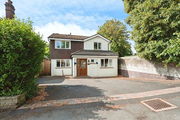 5 Bedroom Detached House For Sale In St. James's Road, Dudley, DY1