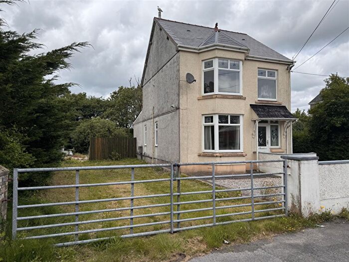 3 Bedroom Detached House For Sale In Church Lane, Cwmgors, Ammanford, SA18