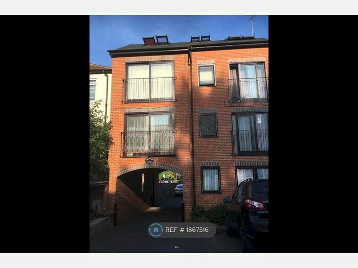 1 Bedroom Flat To Rent In Archway Court, Dartford, DA1