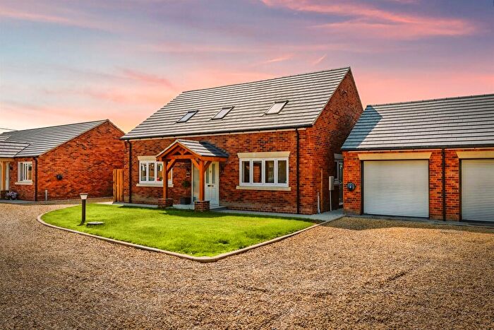 4 Bedroom Detached House For Sale In Rose Gardens, Manea, March, PE15