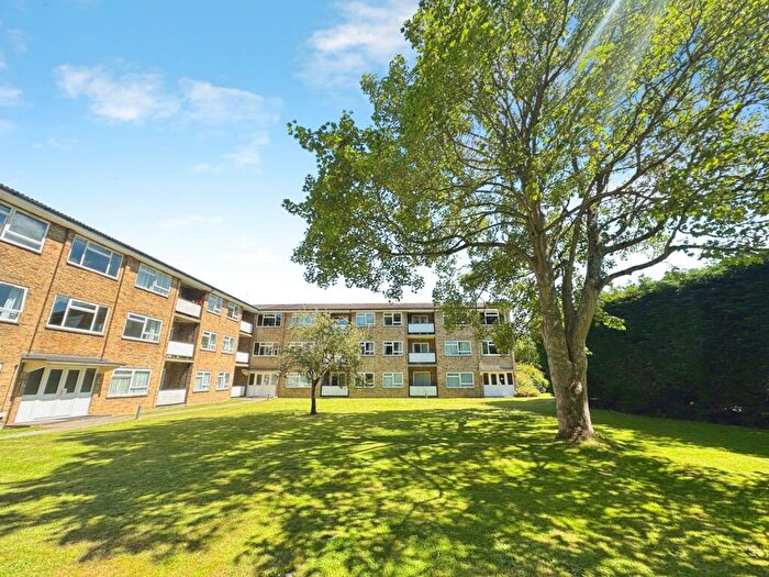2 Bedroom Flat To Rent In Puckle Lane, Canterbury, Kent, CT1