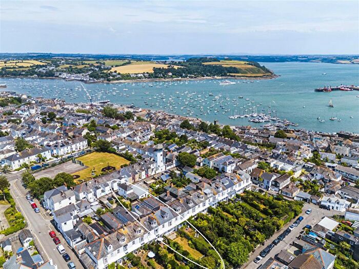 5 Bedroom Terraced House For Sale In Florence Place, Falmouth, TR11