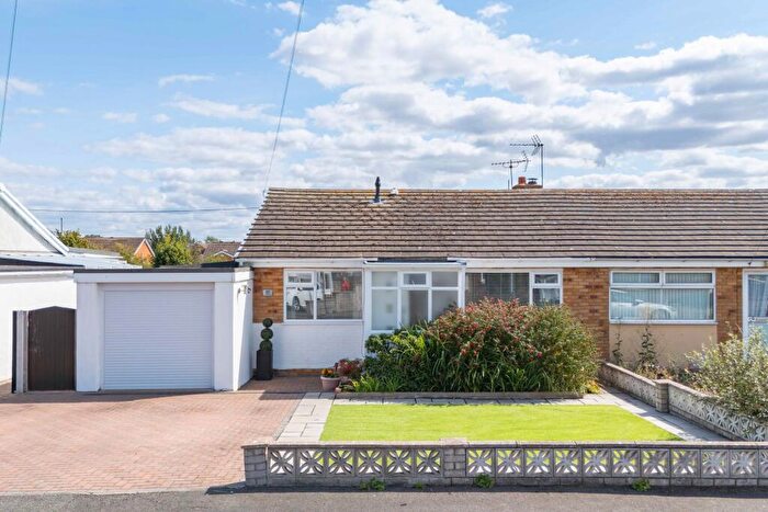 2 Bedroom Semi-Detached Bungalow For Sale In Llys Charles, Towyn, LL22