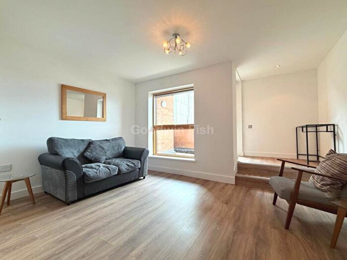 1 Bedroom Apartment To Rent In Jefferson Place, Fernie Street, Green Quarter, M4