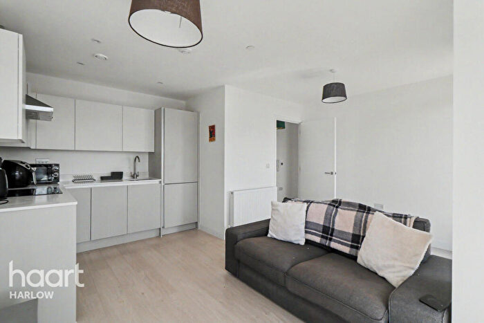 1 Bedroom Flat To Rent In Wych Elm, Harlow, CM20