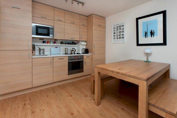 1 Bedroom Flat To Rent In Heritage Avenue, London, NW9