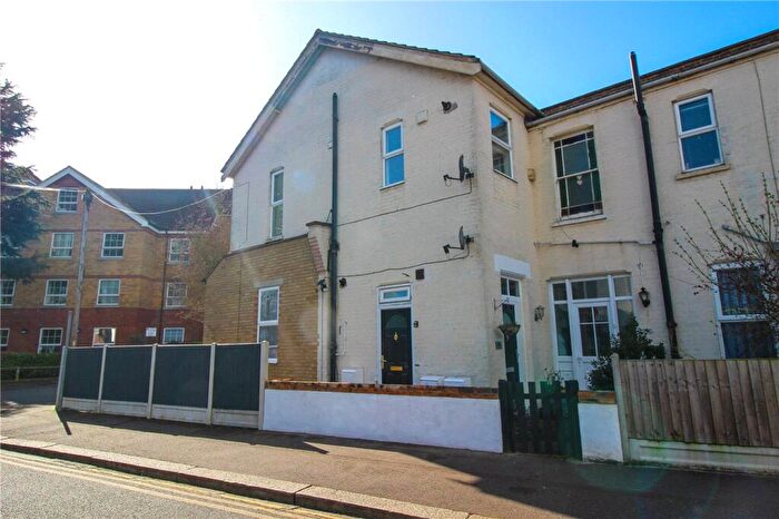 1 Bedroom House To Rent In Sweyne Avenue, Southend-on-Sea, Essex, SS2