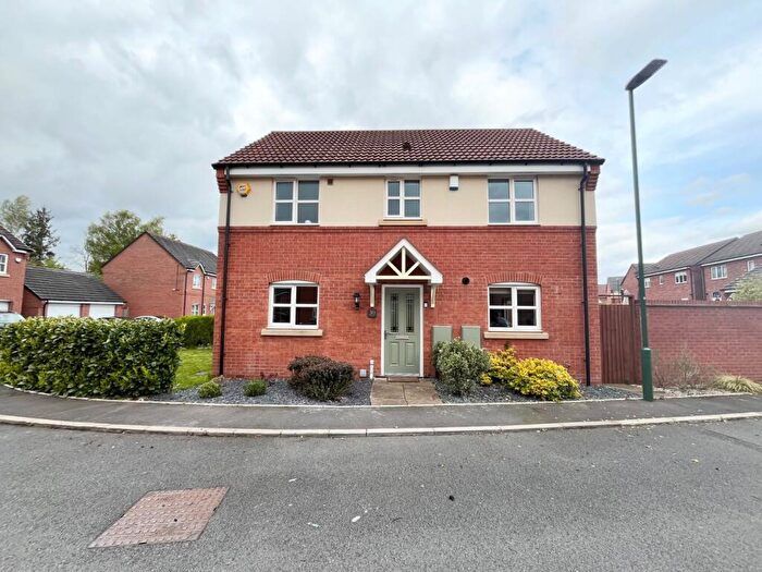 3 Bedroom Detached House To Rent In Hollywood Works Close, Shirley, Solihull, West Midlands, B90