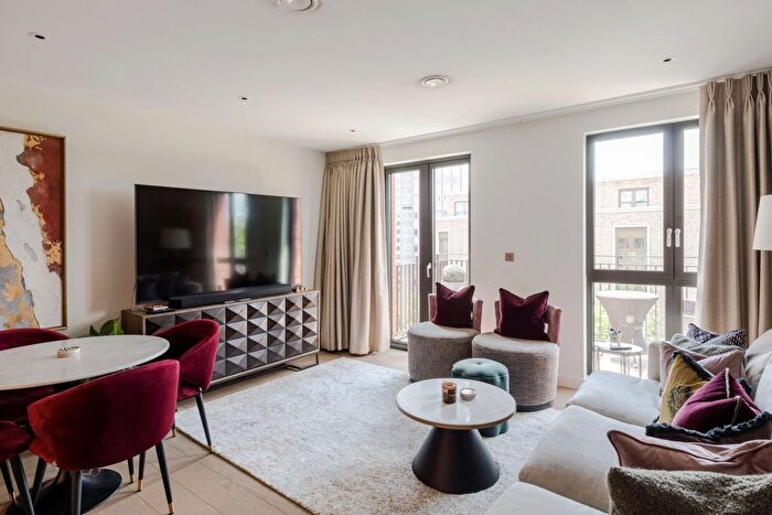 1 Bedroom Flat For Sale In Lyons Place, St John's Wood, NW8