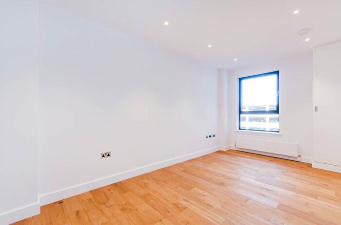 1 Bedroom Flat To Rent In College Road, Harrow, HA1