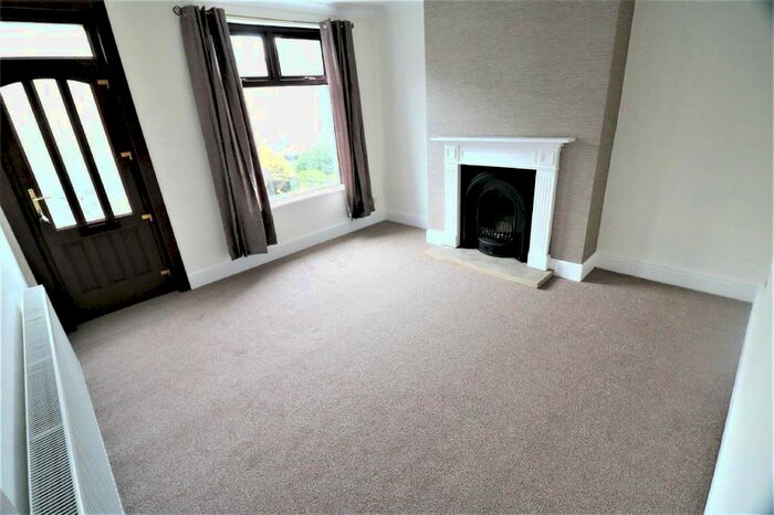 3 Bedroom Detached House To Rent In St. Johns Road, Barnsley S70